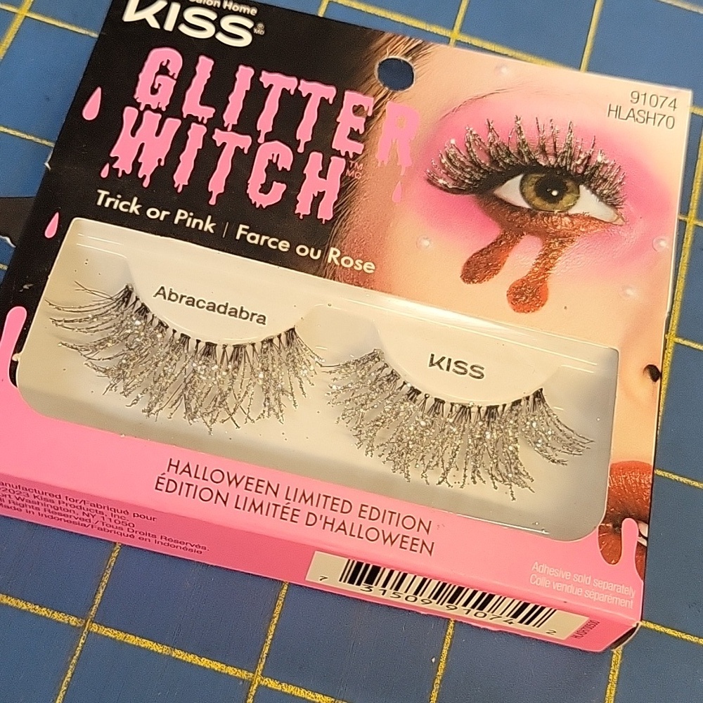KISS Glitter Witch Trick or Pink Abracadabra Metallic New
